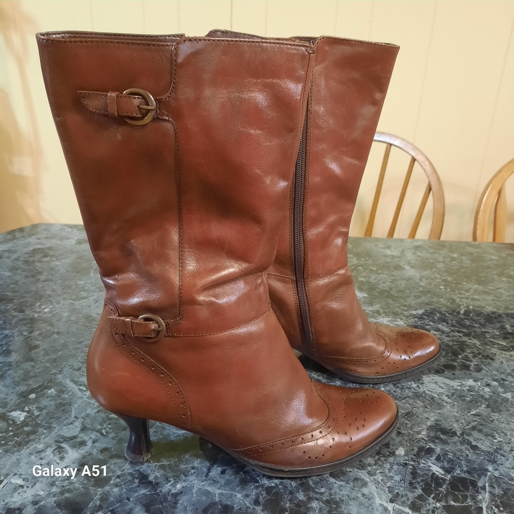 Nicole Kenna leather vintage boots